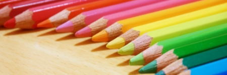 繰り出し式色鉛筆はどんな人におすすめ？