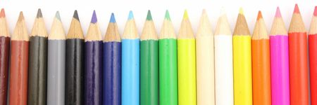 消せる色鉛筆はどんな人におすすめ？
